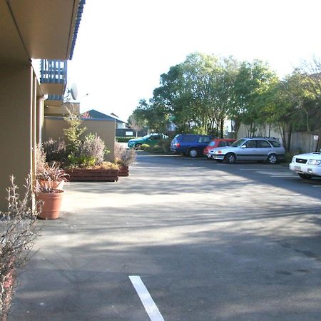Sherborne Motor Lodge Christchurch Zewnętrze zdjęcie