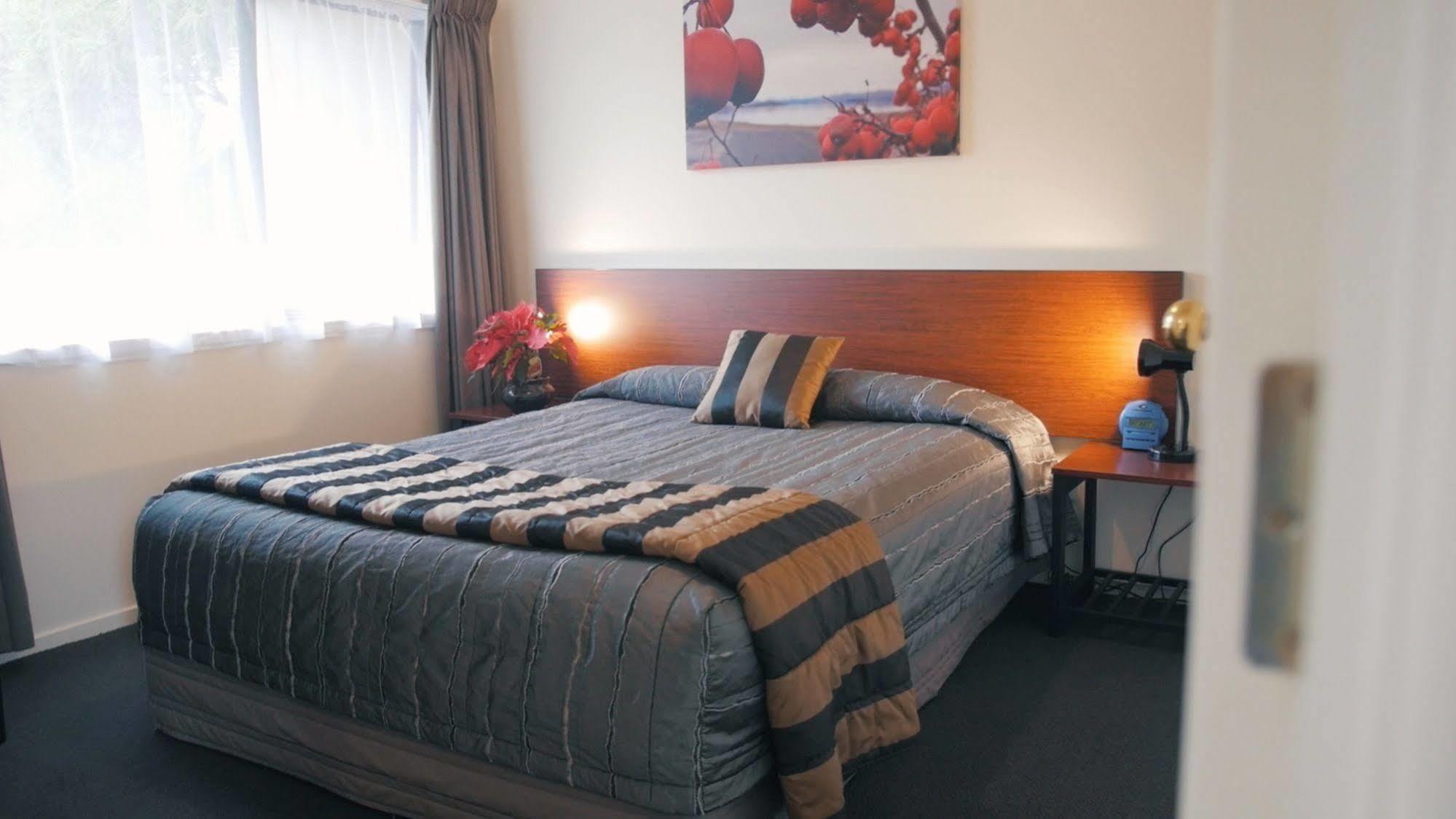 Sherborne Motor Lodge Christchurch Zewnętrze zdjęcie
