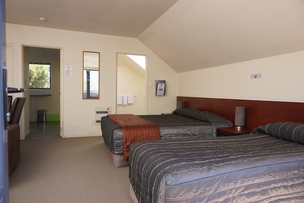 Sherborne Motor Lodge Christchurch Zewnętrze zdjęcie