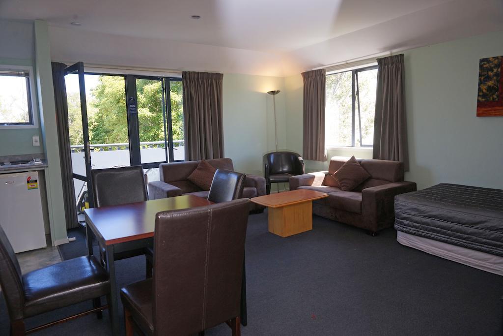 Sherborne Motor Lodge Christchurch Zewnętrze zdjęcie