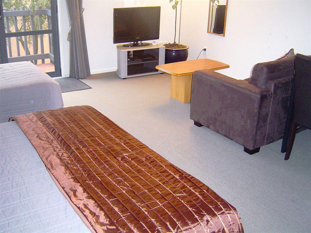Sherborne Motor Lodge Christchurch Zewnętrze zdjęcie